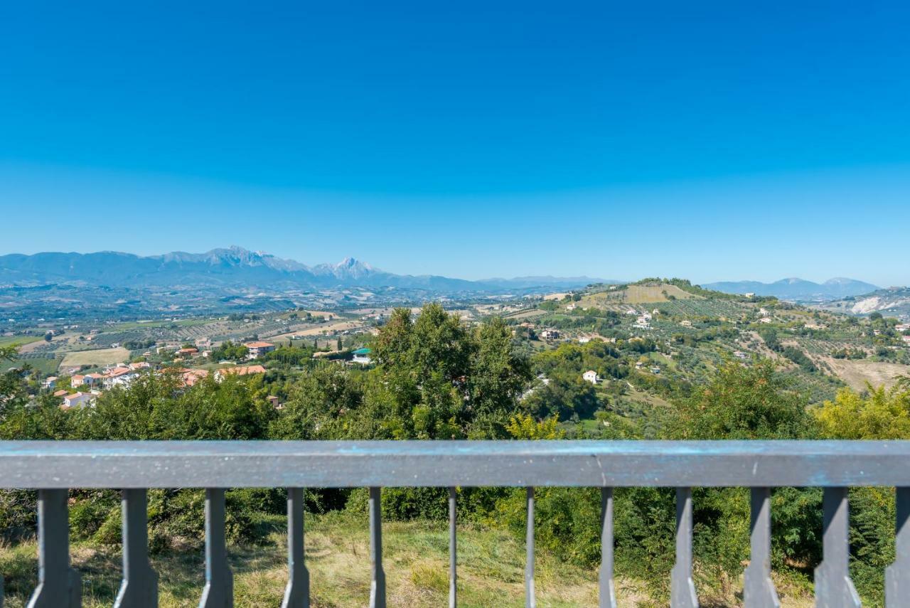 Sotto La Porta Borea Citta Sant'Angelo Zewnętrze zdjęcie